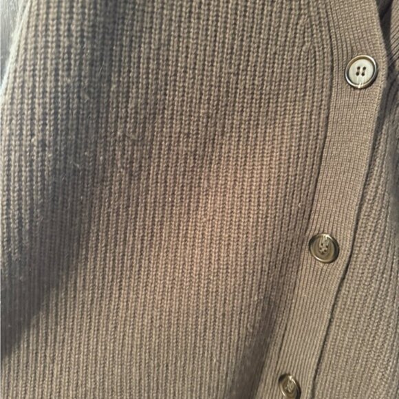 Jenni Kayne Cashmere Cocoon Cardigan in Olive - Picture 4 of 8